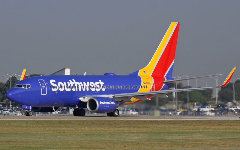 Boeing 737-700